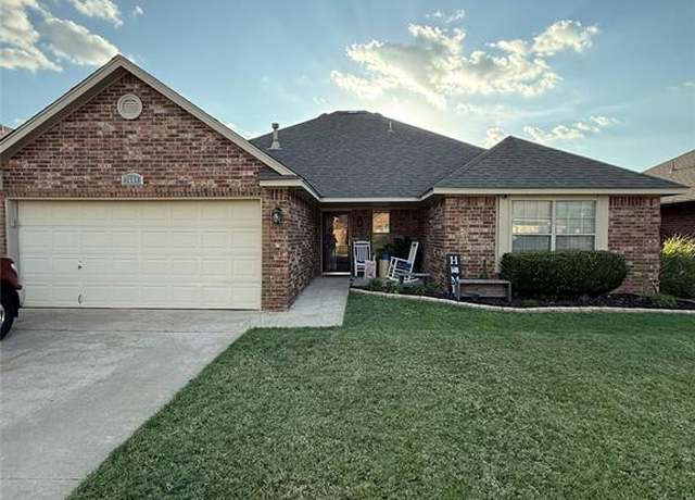 Property at 3604 Maggie Cir, Norman, OK 73072, 3 beds, 2 baths
