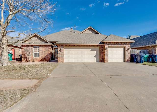 Property at 11901 SW 17th St, Yukon, OK 73099, 3 beds, 2 baths