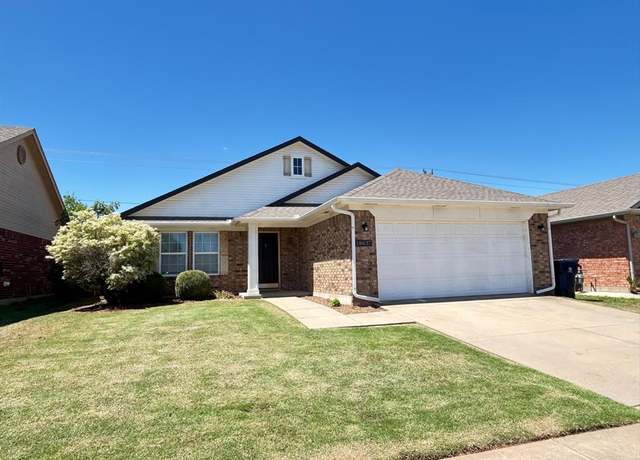 Property at 18637 Piedra Dr, Edmond, OK 73012, 3 beds, 2 baths