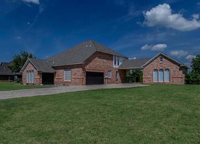 Property at 1030 Belmonte Ct, Yukon, OK 73099, 4 beds, 2.5 baths