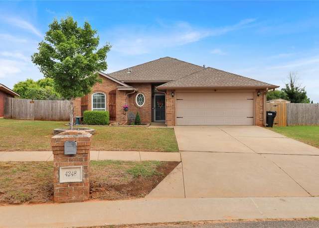 Property at 4248 Manhattan Dr, Moore, OK 73160, 3 beds, 2 baths