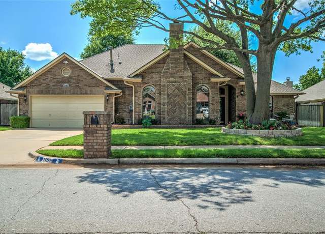 Property at 1101 Kingston Blvd, Edmond, OK 73034, 3 beds, 2 baths