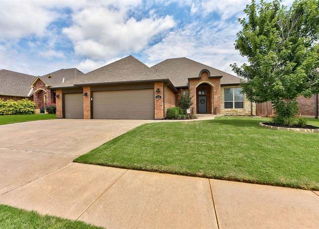 Property at 6309 NW 156th St, Edmond, OK 73013, 3 beds, 2.5 baths