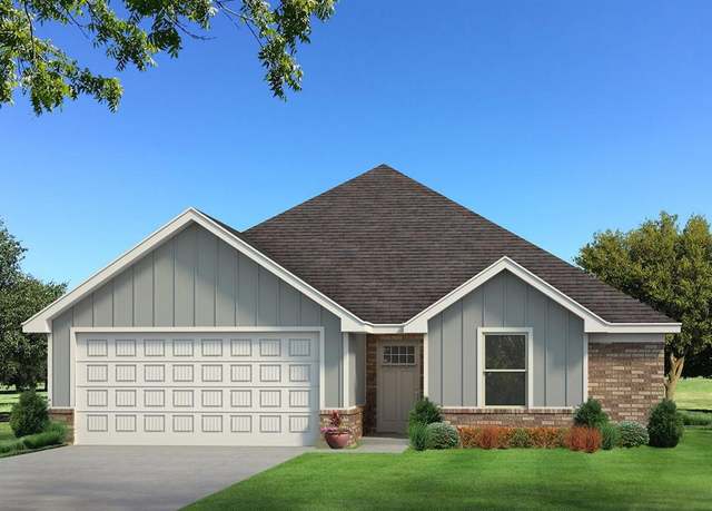 Property at 2236 NW 170th St, Edmond, OK 73012, 4 beds, 2 baths