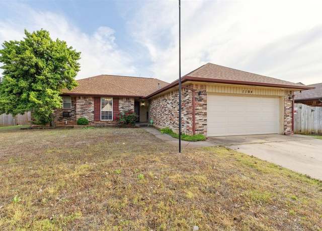 Property at 1104 Cedar Hill Pl, Oklahoma City, OK 73110, 3 beds, 2 baths