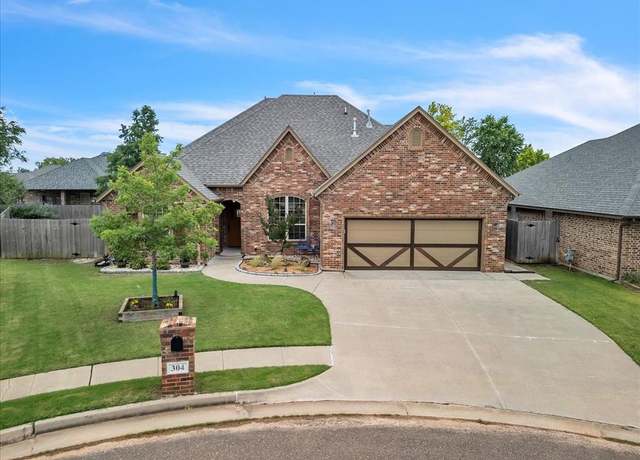 Property at 304 SW 172nd Cir, Oklahoma City, OK 73170, 3 beds, 2 baths