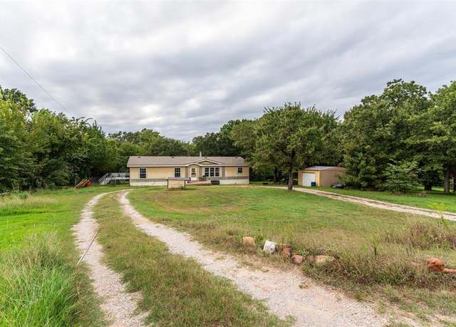 Property at 1224 SE 156th Ave, Norman, OK 73026, 3 beds, 2 baths