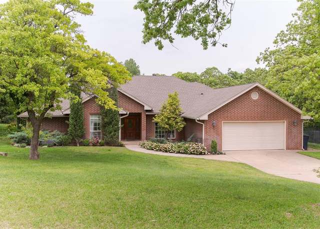 Property at 7309 NE 101st St, Oklahoma City, OK 73151, 4 beds, 3 baths