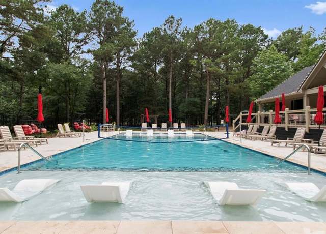 Property at 291 Split Paddle Ln, Broken Bow, OK 74728, 1 bed, 2.5 baths