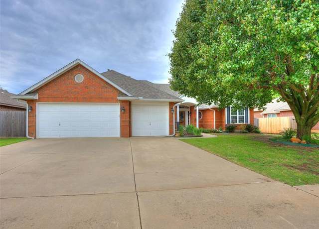 Property at 2508 Hamden Ave, Norman, OK 73069, 3 beds, 2.5 baths