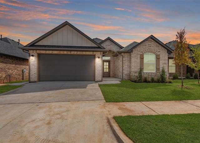 Property at 1300 Colonial Ave, Tuttle, OK 73089, 3 beds, 2 baths