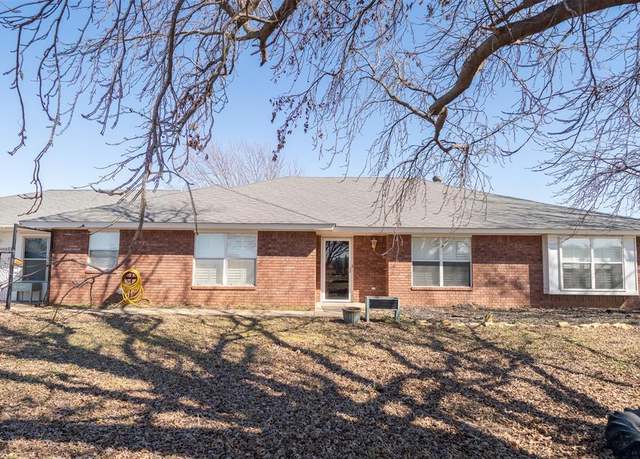 Property at 15383 N County Road 3213, Pauls Valley, OK 73075, 4 beds, 3 baths