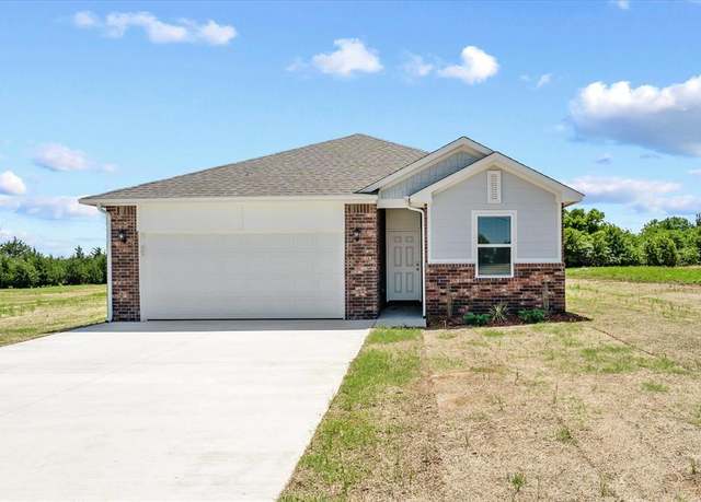 Property at 5191 Grassland Dr, Guthrie, OK 73044, 3 beds, 2 baths