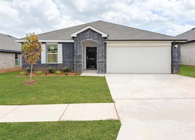 Property at 12516 NW 140th St, Piedmont, OK 73078, 4 beds, 2 baths