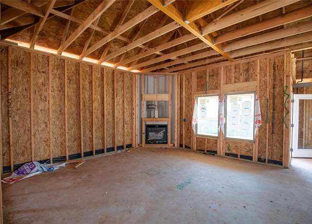 Property at 3816 Lynne Ave, Edmond, OK 73012, 3 beds, 2 baths