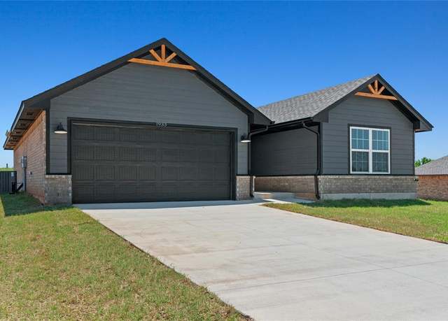 Property at 1933 Olive Ave, Tuttle, OK 73089, 4 beds, 2 baths