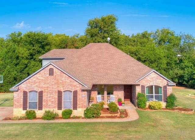 Property at 12374 Fairfield Rd, Guthrie, OK 73044, 3 beds, 2.5 baths