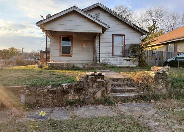 Property at 17 NE F St, Ardmore, OK 73401, 3 beds, 1 bath