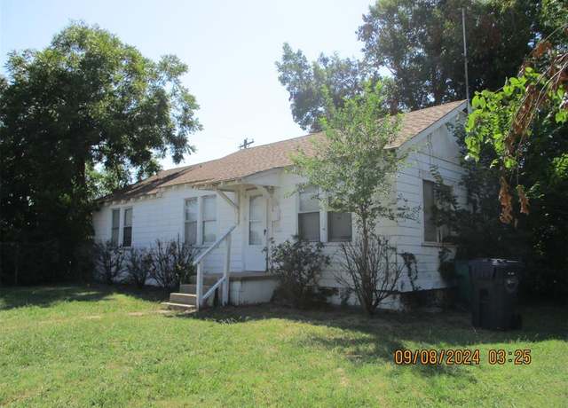 Property at 2415 N Fonshill St, Oklahoma City, OK 73111, 2 beds, 1.5 baths