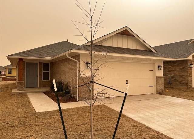 Property at 2936 NW 196th Pl, Edmond, OK 73012, 3 beds, 2 baths