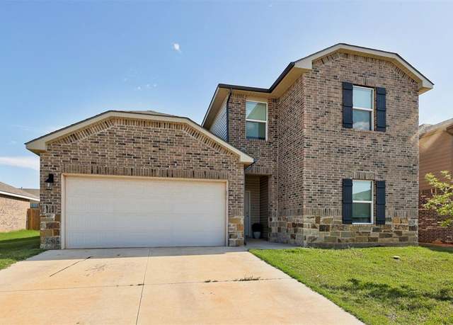Property at 10409 NW 25th St, Yukon, OK 73099, 4 beds, 3 baths