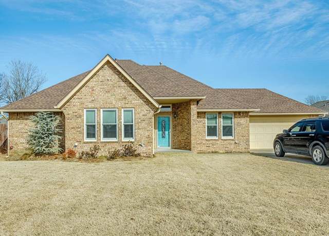 Property at 1309 SW 107th Pl, Oklahoma City, OK 73170, 3 beds, 2 baths
