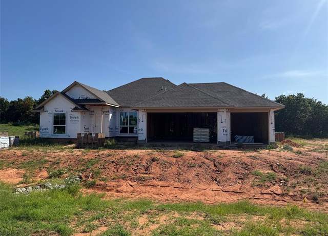 Property at 1311 Pushmataha Blvd, Choctaw, OK 73020, 4 beds, 2.5 baths