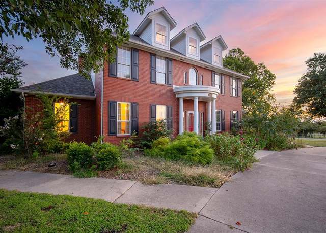 Property at 4001 Saint Croix Dr, Edmond, OK 73025, 5 beds, 5.5 baths