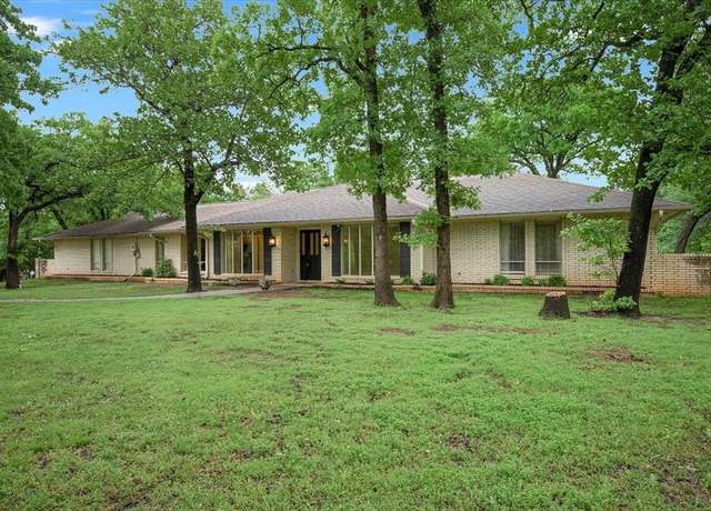 Property at 3388 Wagonwheel Rd, Edmond, OK 73034, 3 beds, 2.5 baths