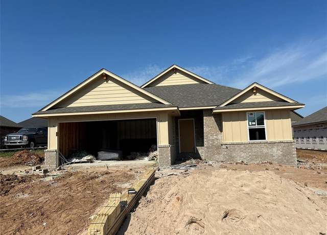 Property at 4302 Eloise Dr, Shawnee, OK 74804, 3 beds, 2 baths