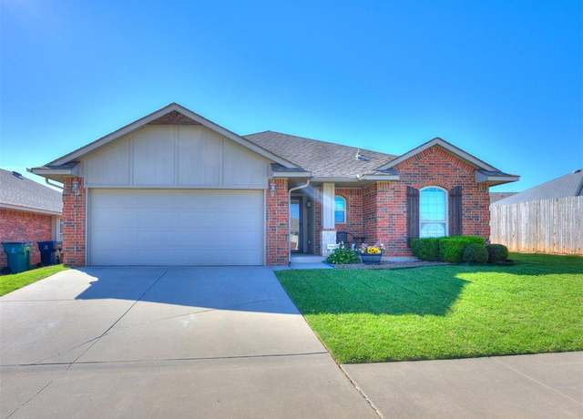 Property at 18204 Summer Grove Ave, Edmond, OK 73012, 3 beds, 2 baths