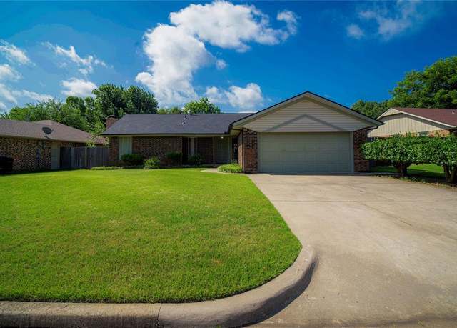 Property at 708 N Cross Timbers Dr, Moore, OK 73160, 3 beds, 2 baths