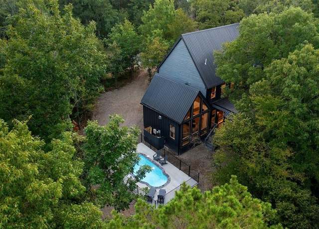 Property at 362 Gentry Oak Ln, Broken Bow, OK 74728, 4 beds, 4.5 baths