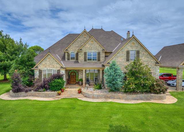 Property at 1501 W Indian Hills Rd, Moore, OK 73160, 5 beds, 3.5 baths