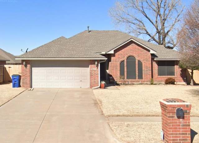 Property at 601 N Chisholm Trail Way, Mustang, OK 73064, 3 beds, 2 baths