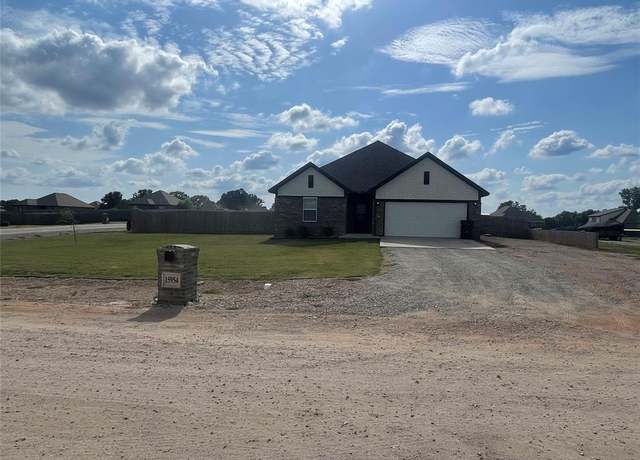 Property at 15954 Lasso Cir, Mcloud, OK 74851, 3 beds, 2 baths