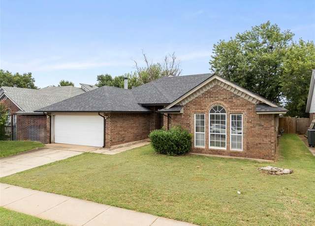 Property at 12100 Blueway Ave, Oklahoma City, OK 73162, 3 beds, 2 baths