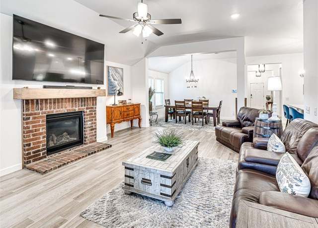 Property at 11208 NW 136th Ter, Yukon, OK 73099, 3 beds, 2 baths