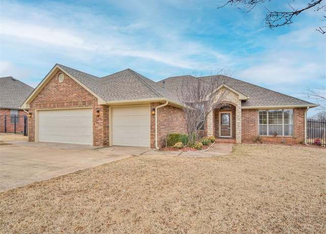 Property at 2377 Wheaton Dr, Norman, OK 73071, 3 beds, 2 baths