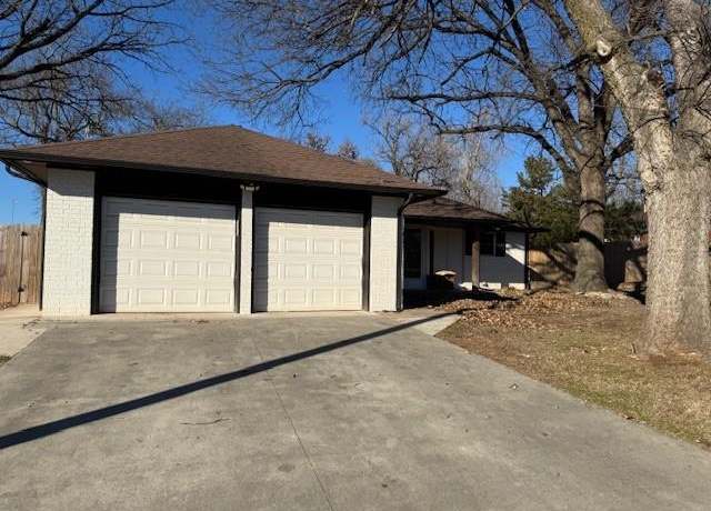 Property at 1851 N 1st Sts, Harrah, OK 73045, 3 beds, 2 baths