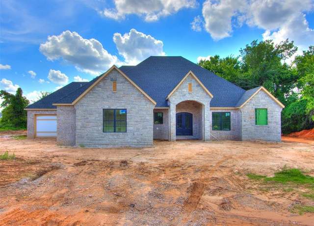 Property at 1153 Lucas Way, Newcastle, OK 73065, 4 beds, 3.5 baths