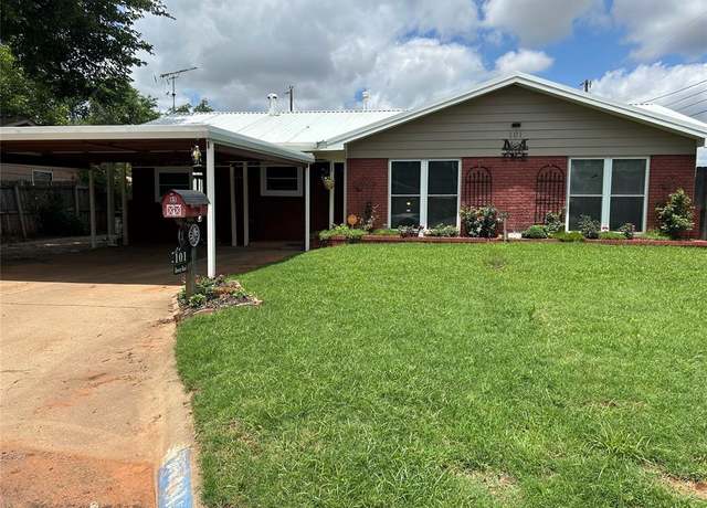 Property at 101 Rowsey, Elk City, OK 73644, 3 beds, 2 baths