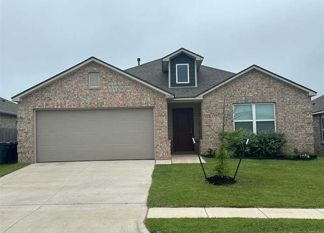 Property at 9505 Saddle Dr, Yukon, OK 73099, 3 beds, 2 baths