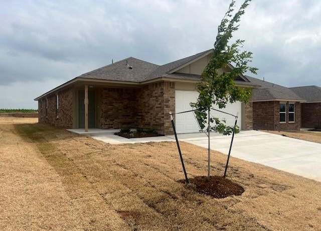 Property at 1769 SE 20th St, Newcastle, OK 73065, 3 beds, 2 baths