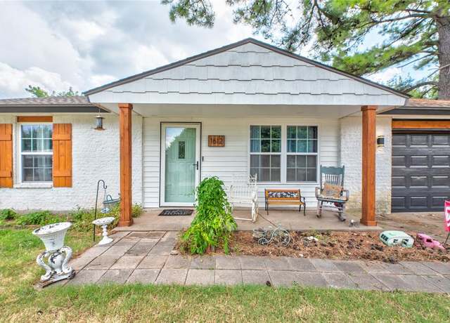 Property at 1612 NE 5th St, Moore, OK 73160, 2 beds, 1 bath