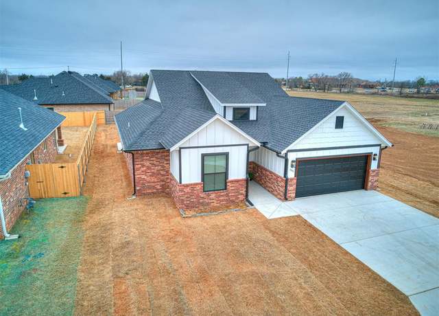 Property at 509 Blue Bird Ln, Shawnee, OK 74804, 3 beds, 2.5 baths