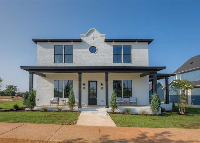 Property at 18450 Sweetwater Ln, Norman, OK 73072, 3 beds, 3.5 baths