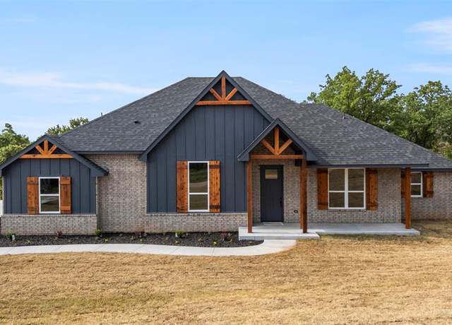 Property at 2949 Twisted Oak Dr, Guthrie, OK 73044, 4 beds, 2 baths