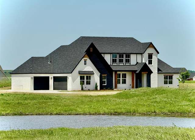 Property at 4175 White Ash Dr, Piedmont, OK 73078, 4 beds, 3.5 baths
