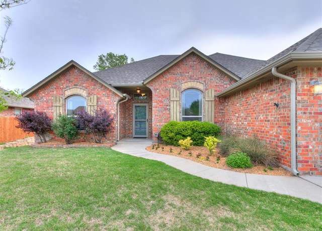 Property at 10212 Cheshire Ct, Yukon, OK 73099, 4 beds, 2 baths